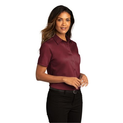 Port Authority® Ladies Short Sleeve SuperPro React Twill Shirt
